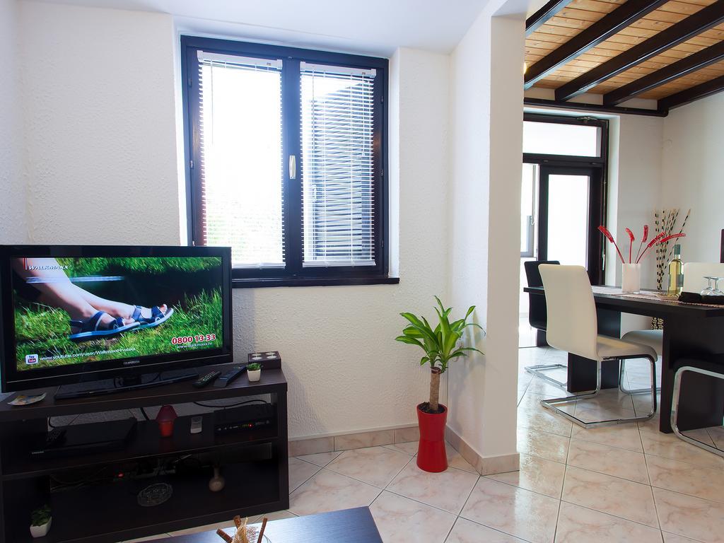 Apartment Cervar Poreč Szoba fotó